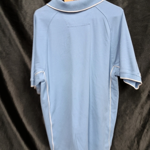 Classic Blue Seattle Marinerd Polo Shirt with Timeless Style - Picture 6 of 10